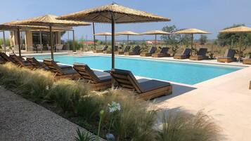 Seasonal outdoor pool
