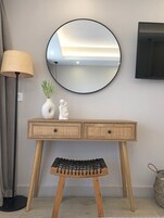Deluxe Studio, 1 Queen Bed, Pool View | In-room safe, desk, iron/ironing board, WiFi (free)
