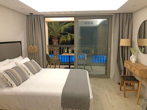 In-room safe, desk, iron/ironing board, free WiFi - Anassa Resort Halkidiki - Adults Only (Polygyros)