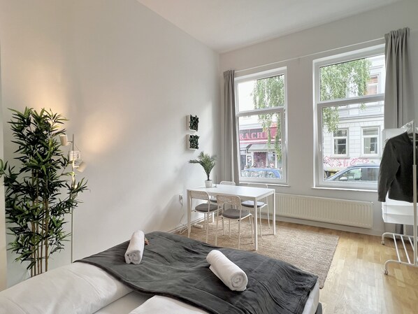 2 Schlafzimmer, Bügeleisen/Bügelbrett, WLAN, Bettwäsche