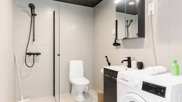 Comfort Studio | Bathroom