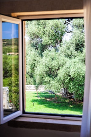 Villa, 3 Bedrooms, Private Pool, Garden View | Interior