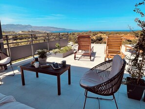 Appartement, 2 chambres, balcon, vue jardin | Enceinte de l’hébergement