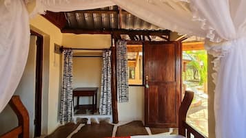 Kamar Double Klasik | 4 kamar tidur, busa memori, dan Wi-Fi gratis