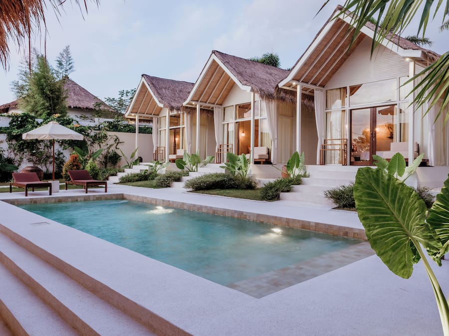 Kolam renang outdoor