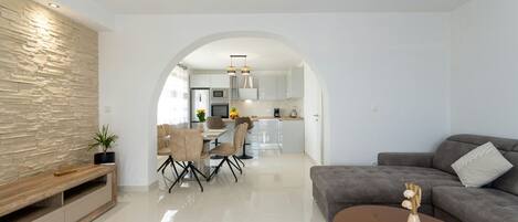 Télévision, baby-foot