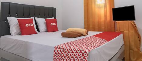 Desk, free WiFi, bed sheets