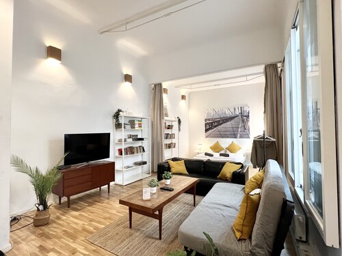 Large loft apartment in the center of Bremen