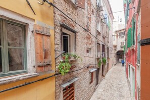 룸, 침실 1개, 시내 전망 | 외관