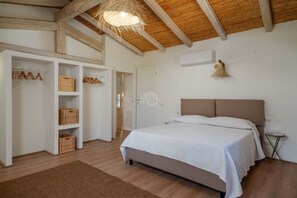 4 Schlafzimmer, Reisekinderbett, kostenloses WLAN