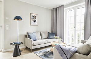 패밀리 아파트 | 거실 공간