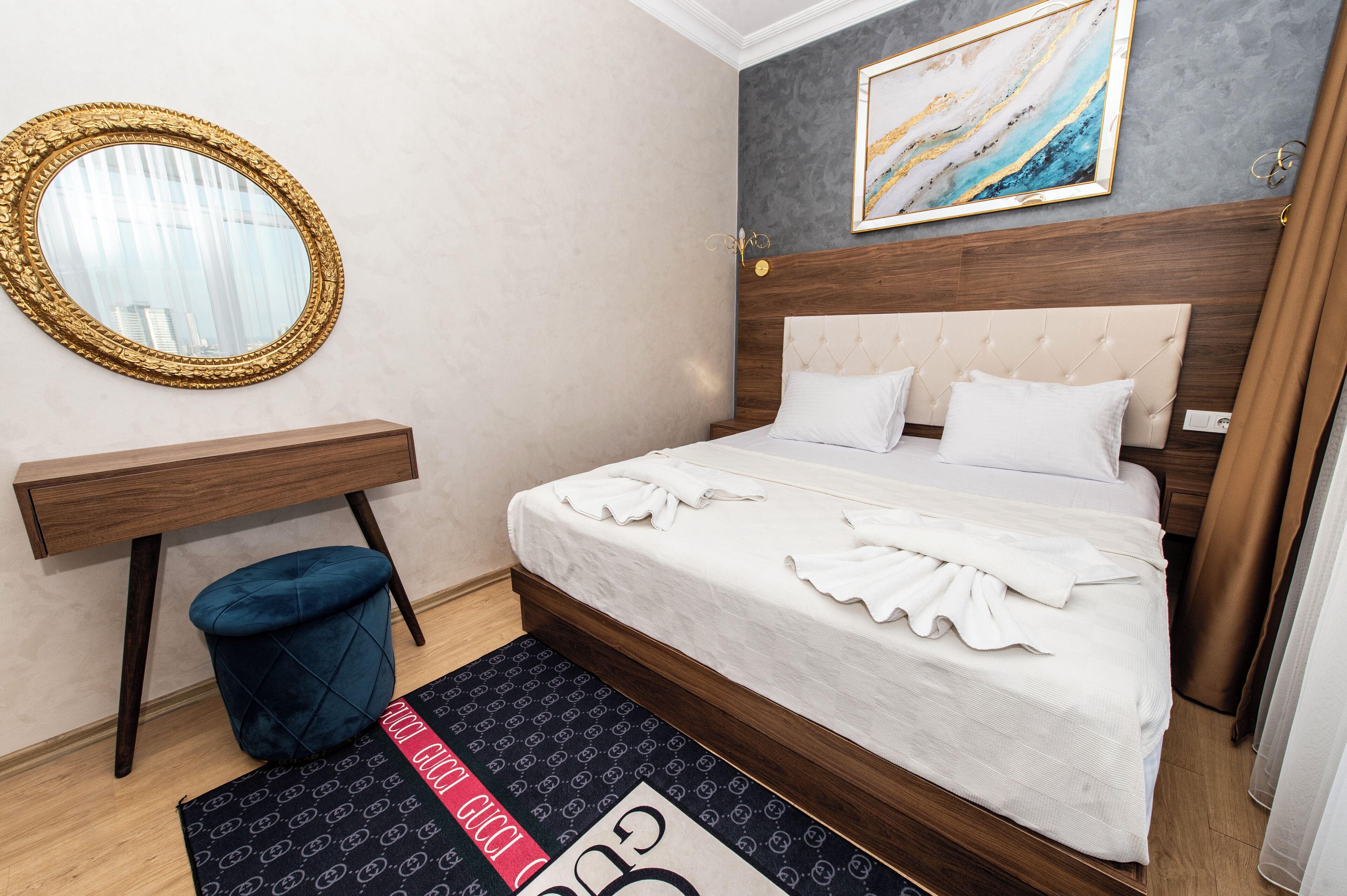 Dusche, Hydromassagedusche, kostenlose Toilettenartikel, Haartrockner