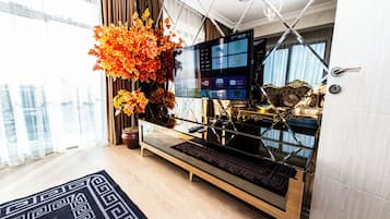 Exclusive Suite, 3 Bedrooms, Sea View