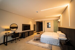 Literie de qualité supérieure, Wi-Fi gratuit, draps fournis