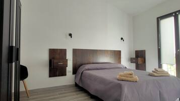 Club Apartment | 2 bedrooms, bed sheets