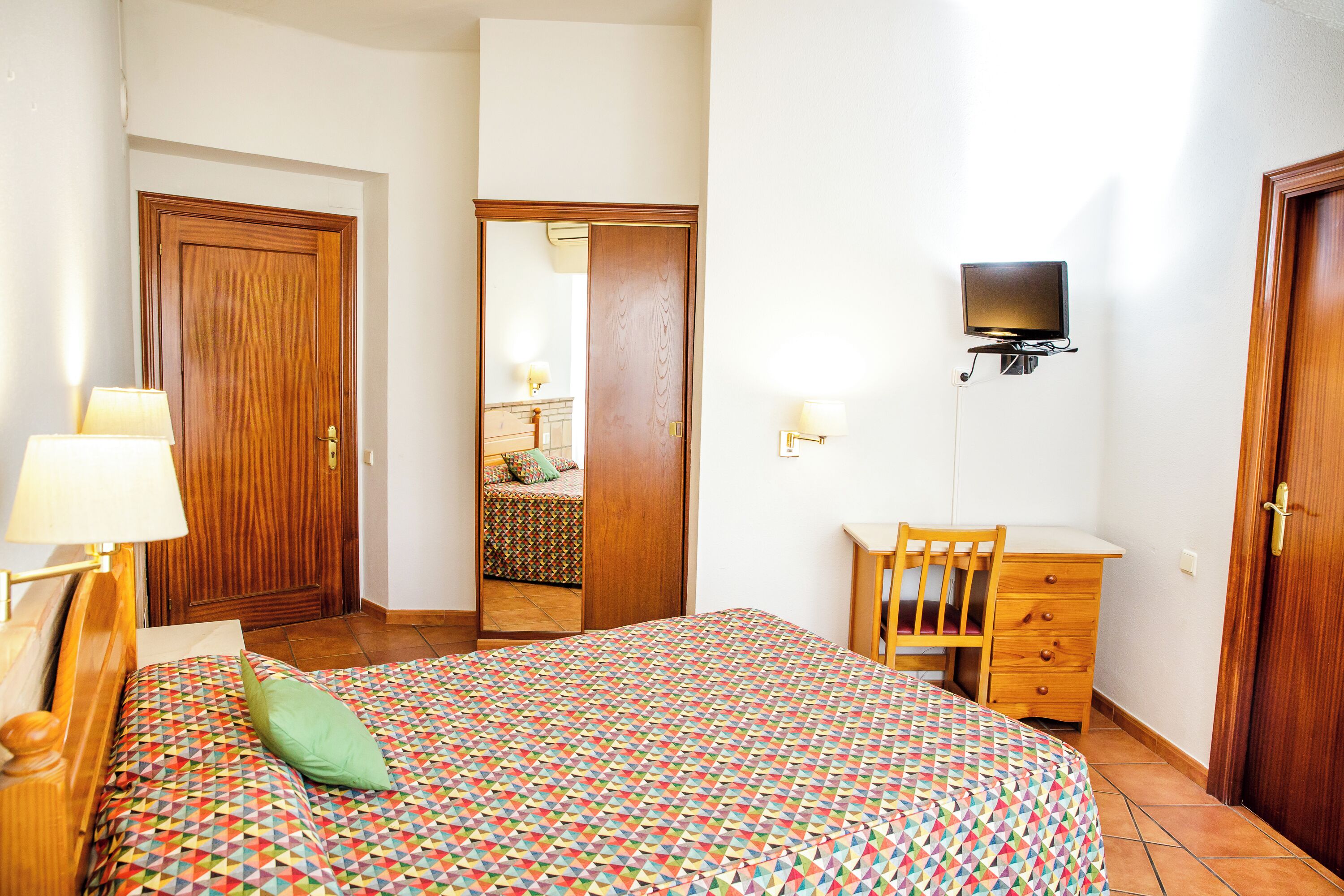 Photo - Hotel Can Solé