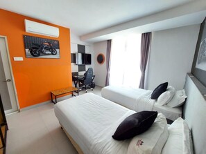 In-room safe, iron/ironing board, free WiFi