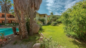 Appartamento, 2 camere da letto, balcone | Parco della struttura