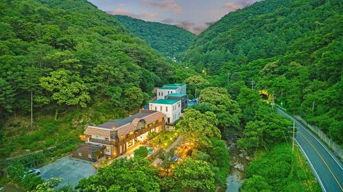 Gapyeong Laforet Pension