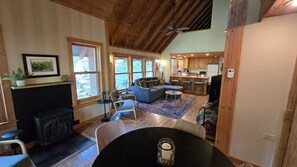 Téléviseur connecté, foyer