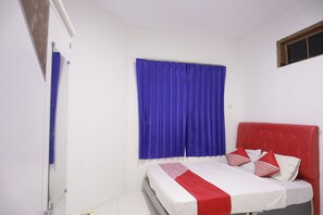 Deluxe Double Room | Desk, free WiFi, bed sheets - Hotel O Octav Homestay (Batam)