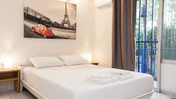 1 bedroom, iron/ironing board, free WiFi