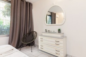 Apartment | 1 bedroom, iron/ironing board, free WiFi - Kallithea Charming New 1BR Apartment (Kallithea)