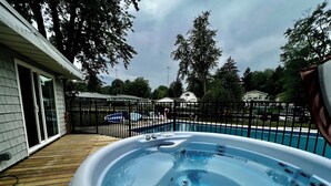 室外 SPA 浴缸