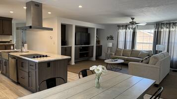 TV connectée, cheminée