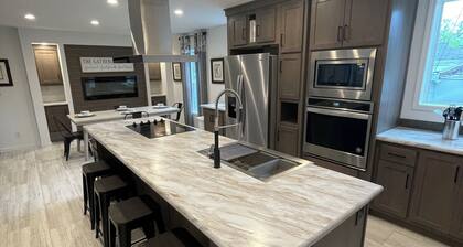 Brand New Lake House on the Great Sacandaga with available seasonal boat dock