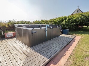 屋外スパ浴槽