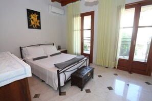 3 camere, ferro/asse da stiro, Wi-Fi gratuito, lenzuola