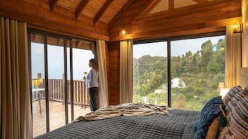 Luxury Villa, 2 Bedrooms | Mountain view