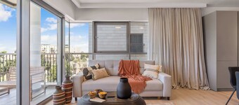 Magical 2 BDR/Parking By Isrentals
