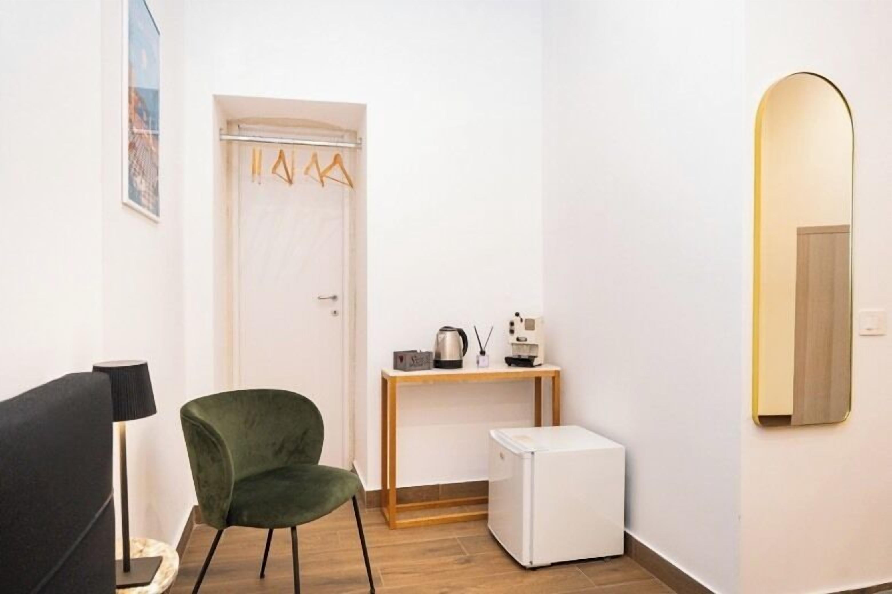 Wi-Fi gratuit, draps fournis