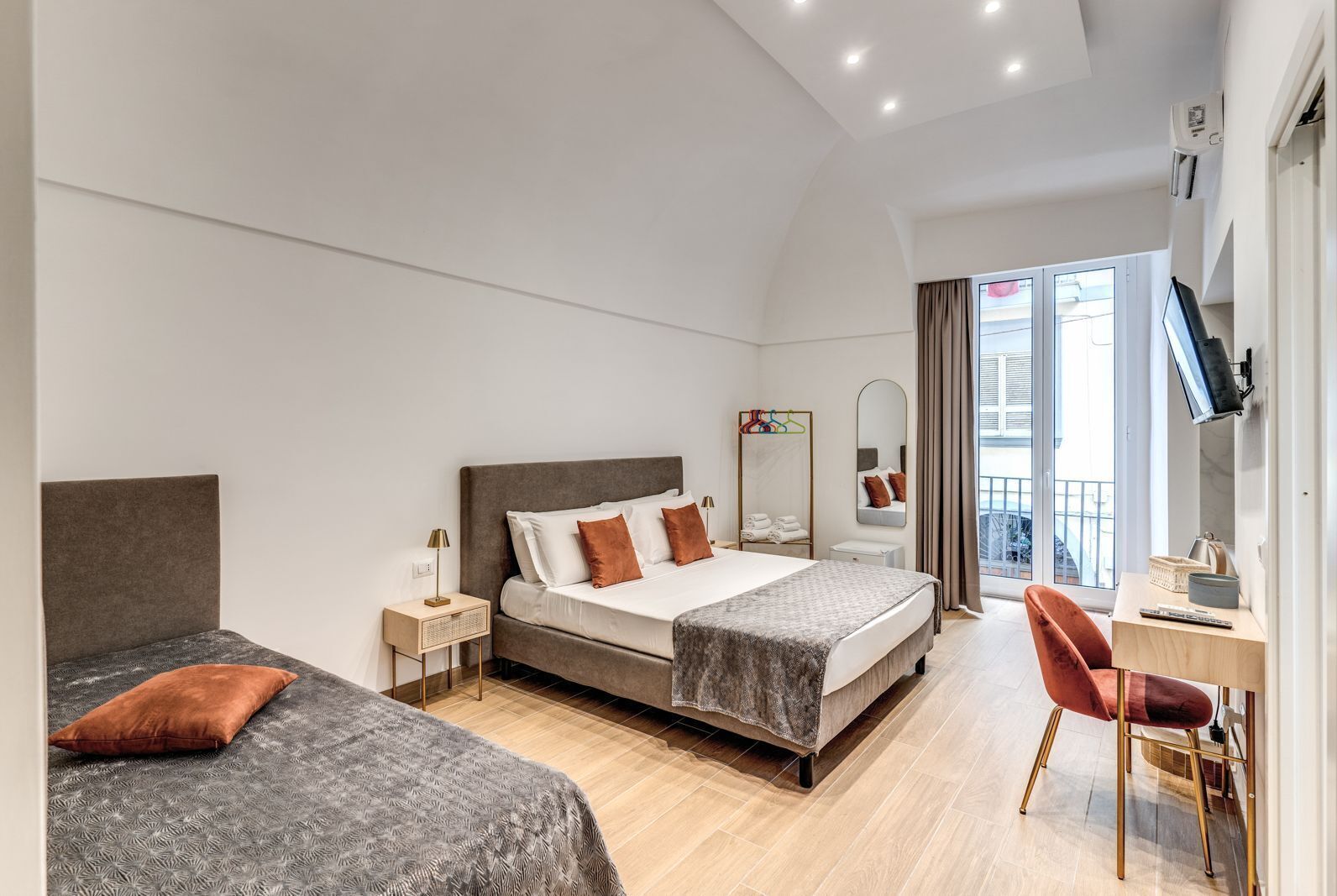 Photo - Domus Partenopea