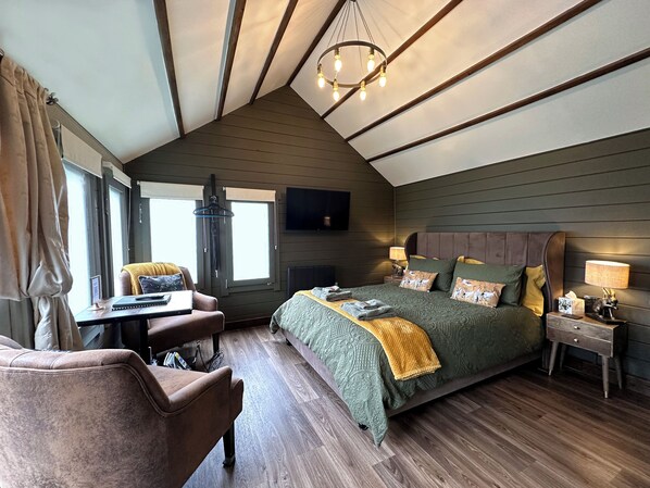 1 bedroom, desk, iron/ironing board, free WiFi