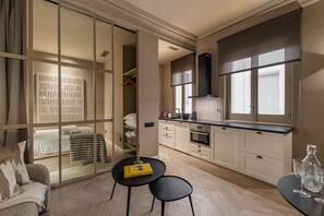 Strykejern/-brett og wi-fi (inkludert)