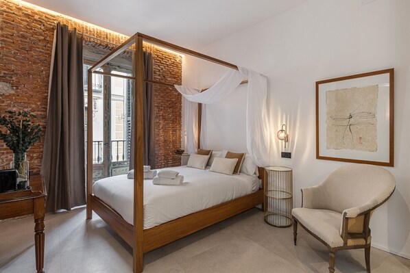1 slaapkamer, een strijkplank/strijkijzer, gratis wifi, beddengoed