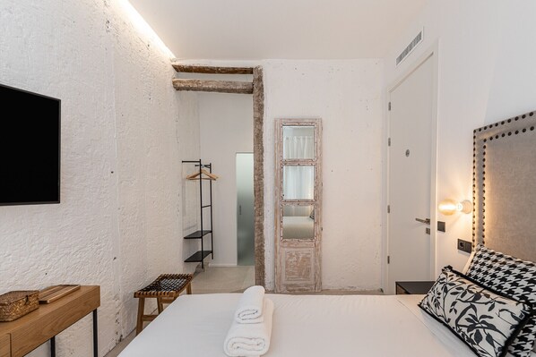 1 slaapkamer, een strijkplank/strijkijzer, gratis wifi, beddengoed