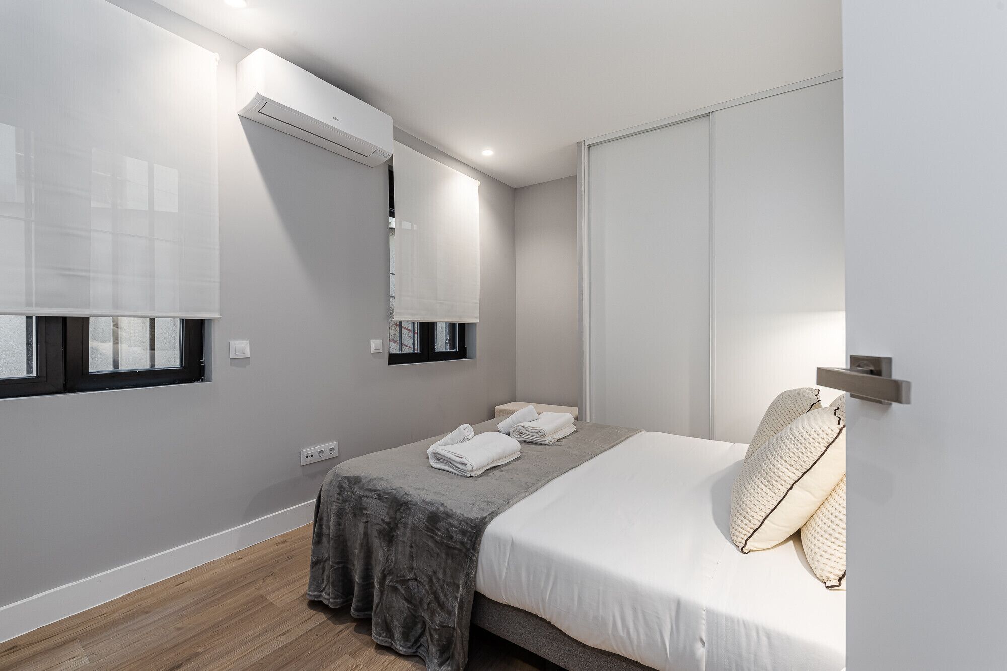 1 slaapkamer, een strijkplank/strijkijzer, gratis wifi