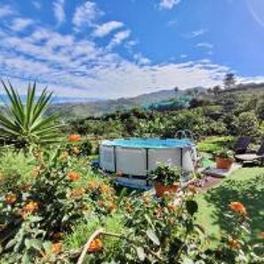 Bañera de hidromasaje exterior