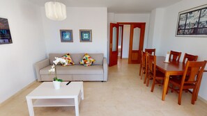 Interior - Balcón del Golf - Riviera Cozy Apartment (Mijas Costa)