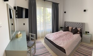 1 bedroom, WiFi, bed sheets