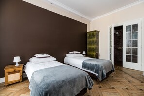 2 bedrooms, soundproofing, iron/ironing board, cots/infant beds - Native Apartments Batorego 7 (Kraków)