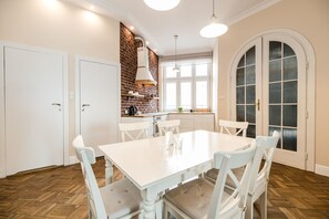 Private kitchen - Native Apartments Batorego 7 (Kraków)