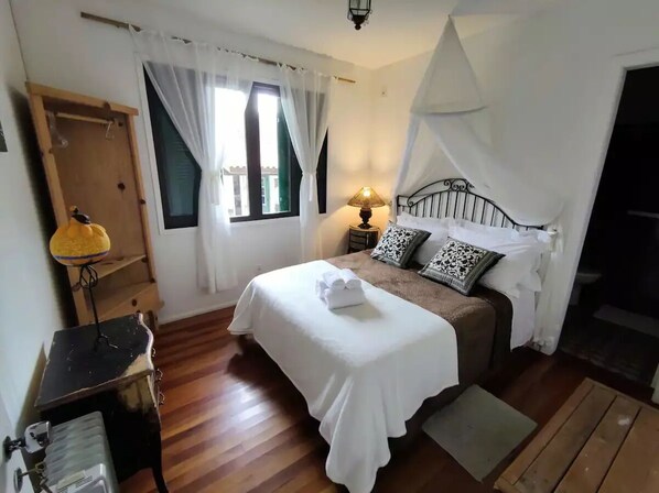 1 chambre, draps fournis