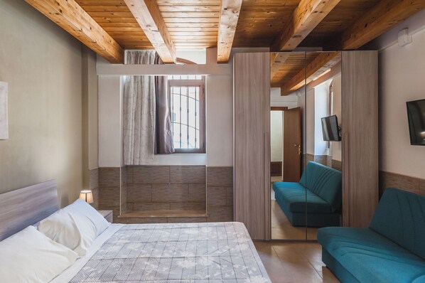 Basic-Apartment | 1 Schlafzimmer, Bügeleisen/Bügelbrett, kostenloses WLAN, Bettwäsche