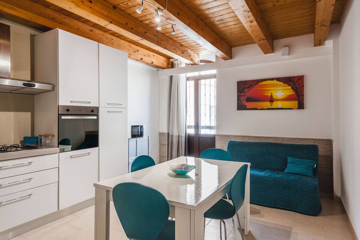 Eenvoudig appartement | Dineerruimte