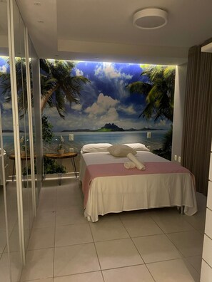 2 bedrooms, individually decorated, individually furnished